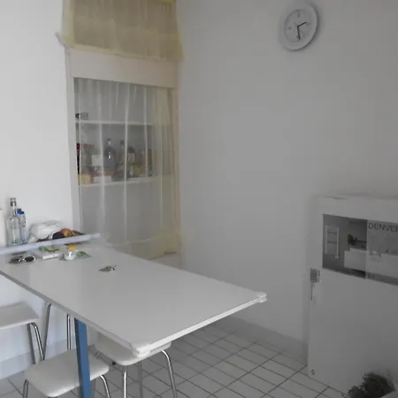Lejlighed Vittoria Immobilier 9 -reglement Sur Place - Cheques Acceptes