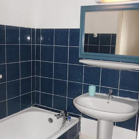 Vittoria Immobilier 9 -reglement Sur Place - Cheques Acceptes